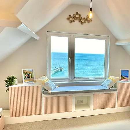 Pier View Retreat - Close To Beach - Sea Views With Parking Bournemouth Exterior photo