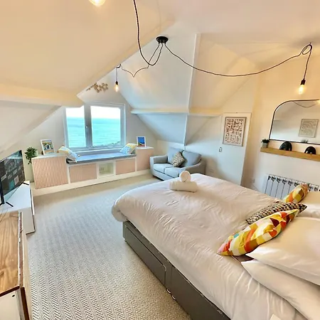 Pier View Retreat - Close To Beach - Sea Views With Parking Bournemouth Exterior photo